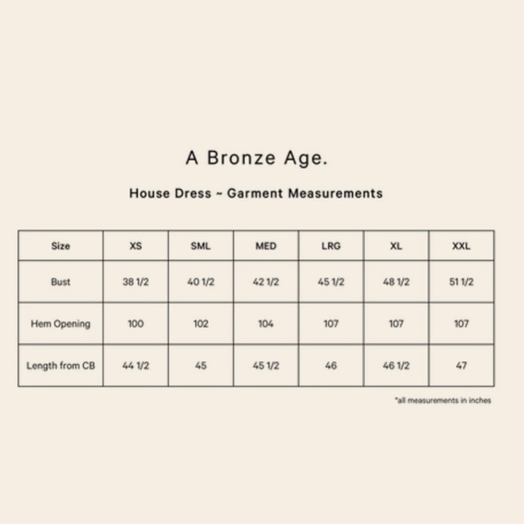 A Bronze Age House Dress. Has pockets!!! - Picture 5 of 5